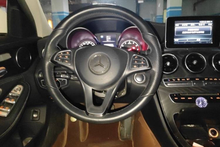 Used Mercedes-Benz C-Class 2016 C 200 L Sport Edition Steering Wheel