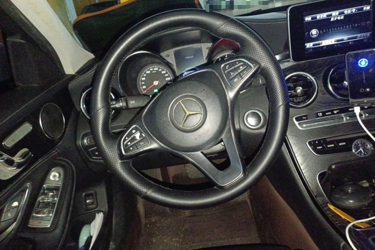 Used Mercedes-Benz C-Class 2016 C 200 L 4MATIC Sport Edition Steering Wheel