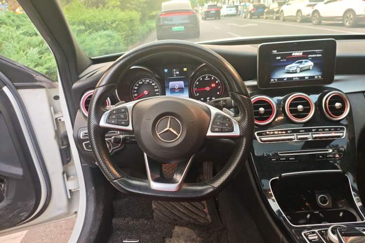 Used Mercedes-Benz C-Class 2016 C 200 Sport Edition Steering Wheel