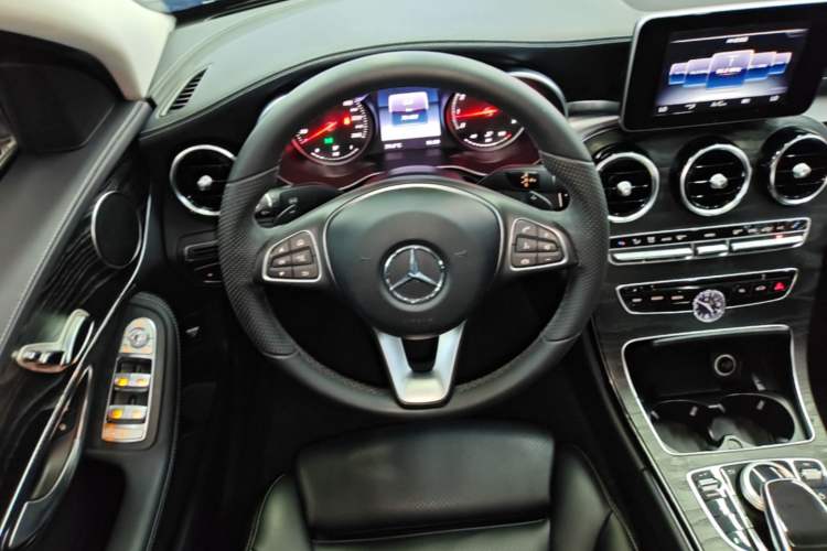 Used Mercedes-Benz C-Class 2016 C 180 L Sport Edition Steering Wheel