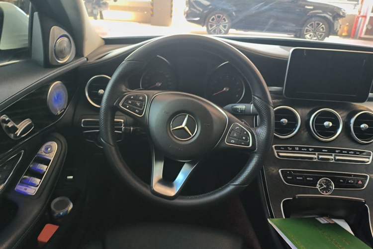 Used Mercedes-Benz C-Class 2016 C 180 L Sport Edition Steering Wheel
