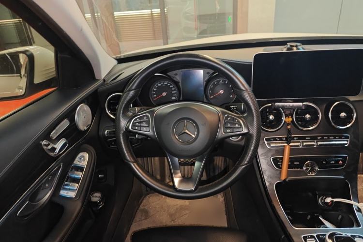 Used Mercedes-Benz C-Class 2016 C 200 L Sport Edition Steering Wheel