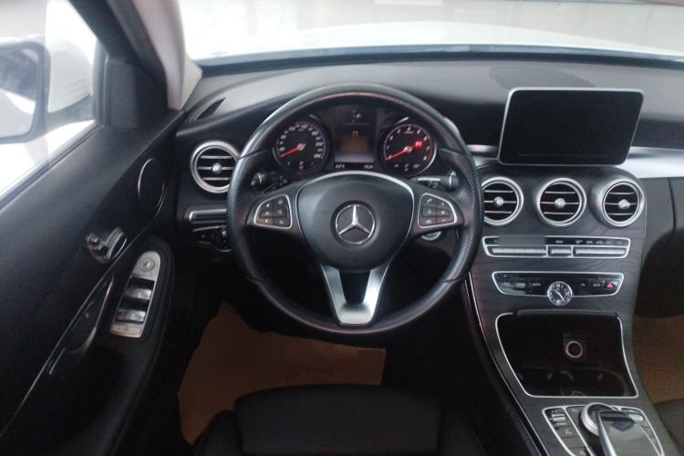 Used Mercedes-Benz C-Class 2016 C 180 Estate Steering Wheel