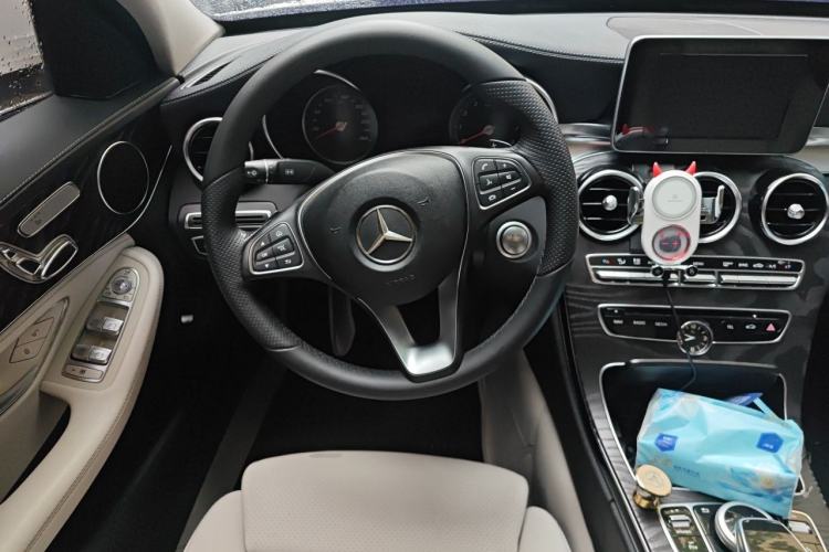 Used Mercedes-Benz C-Class 2016 C 200 L Sport Edition Steering Wheel