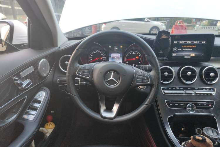 Used Mercedes-Benz C-Class 2016 C 200 L Sport Edition Steering Wheel