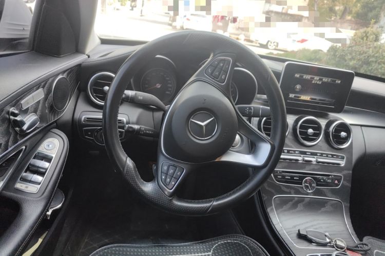 Used Mercedes-Benz C-Class 2016 C 200 L Sport Edition Steering Wheel