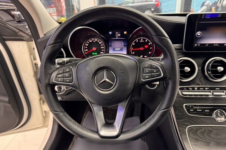 Used Mercedes-Benz C-Class 2016 C 200 L Sport Edition Steering Wheel
