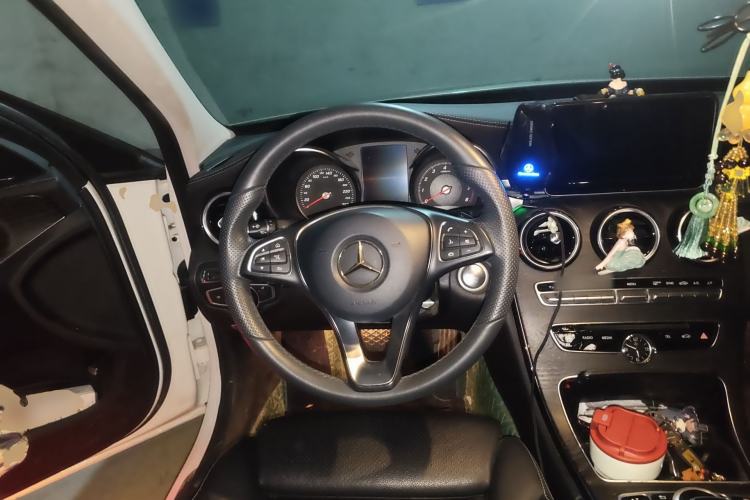 Used Mercedes-Benz C-Class 2016 C 200 L Sport Edition Steering Wheel