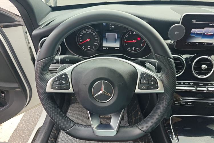 Used Mercedes-Benz C-Class 2016 C 200 Sport Edition Steering Wheel