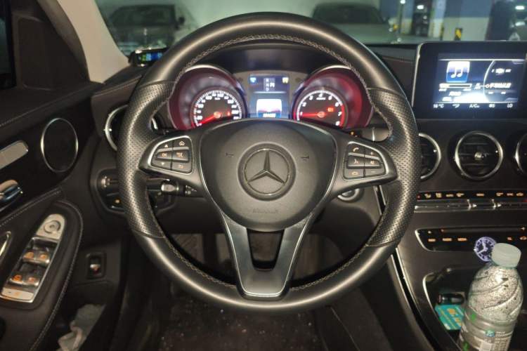 Used Mercedes-Benz C-Class 2016 C 200 L 4MATIC Sport Edition Steering Wheel