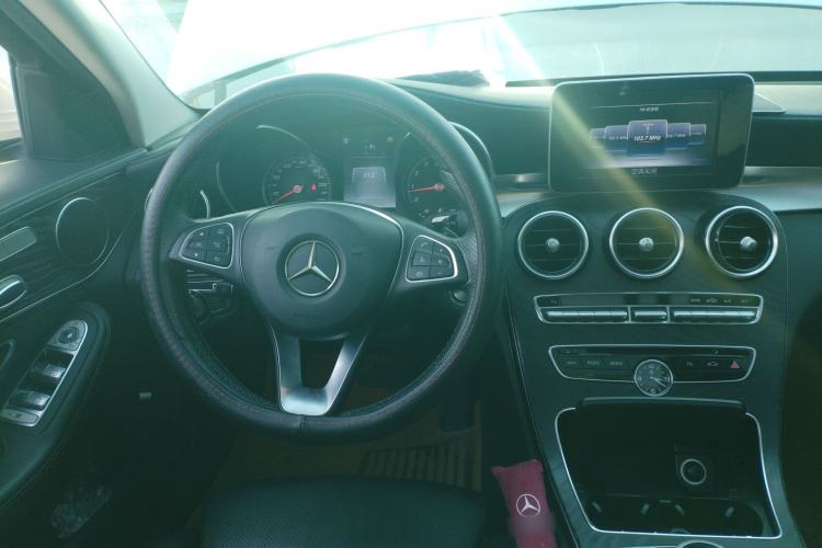 Used Mercedes-Benz C-Class 2016 C 200 L Sport Edition Steering Wheel