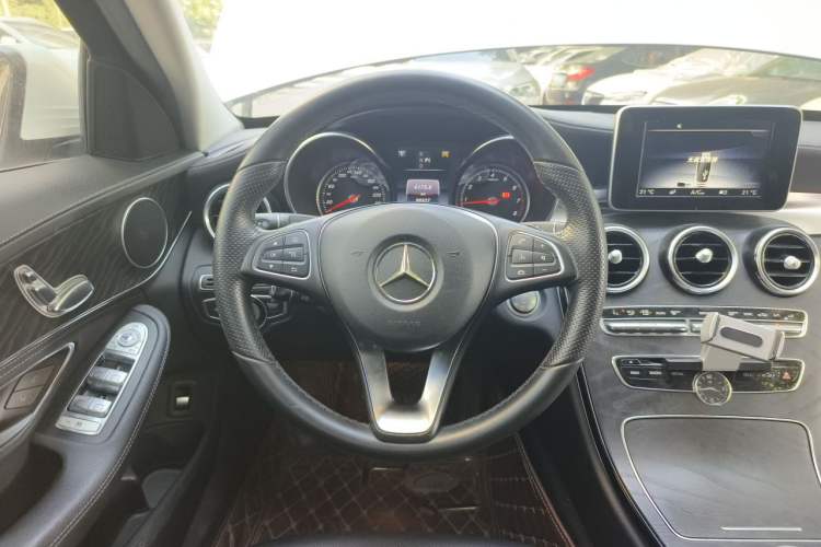 Used Mercedes-Benz C-Class 2016 C 180 L Sport Edition Steering Wheel