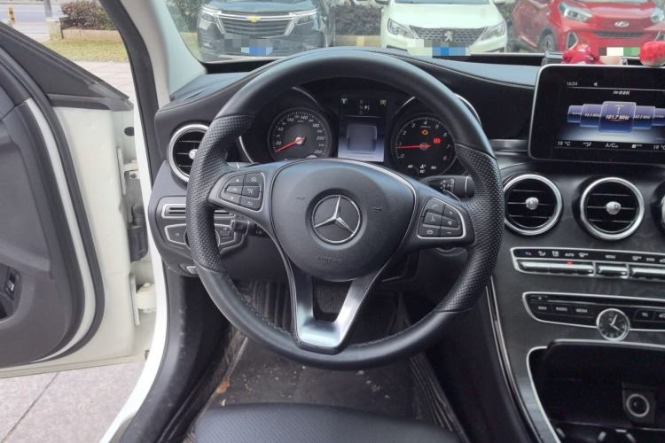 Used Mercedes-Benz C-Class 2016 C 200 L Sport Edition Steering Wheel