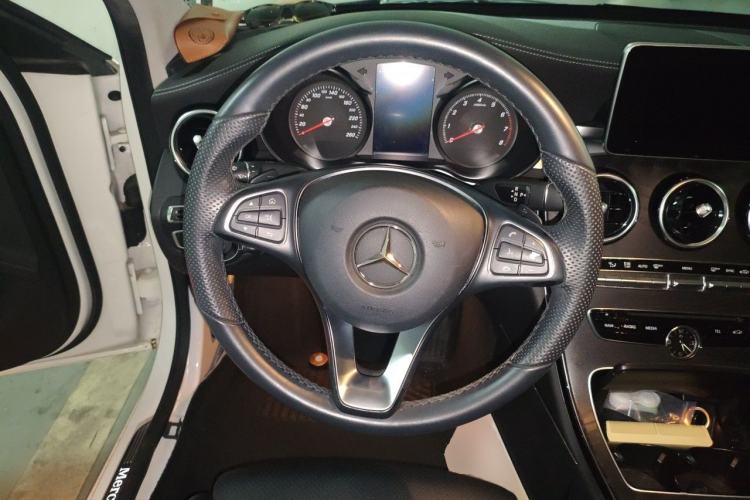 Used Mercedes-Benz C-Class 2016 C 200 L Sport Edition Steering Wheel