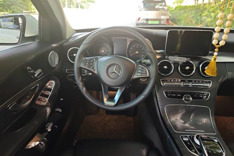 Used Mercedes-Benz C-Class 2016 C 180 L Sport Edition Steering Wheel
