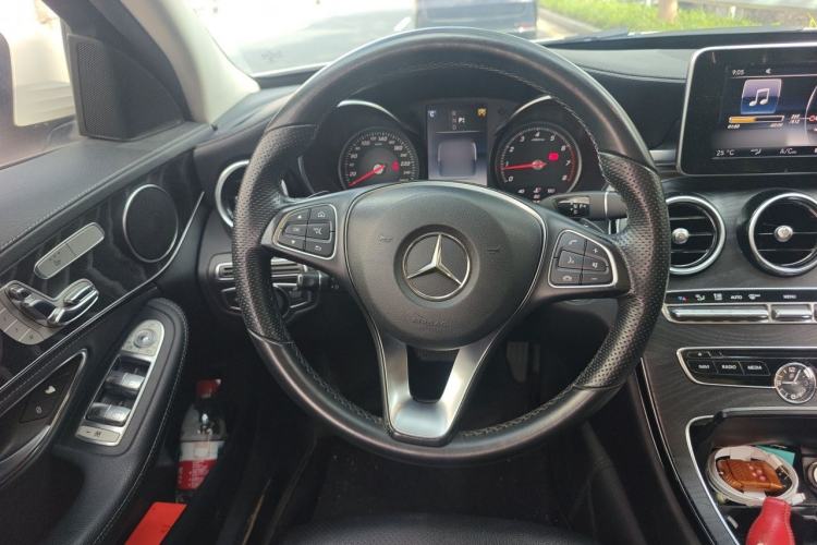 Used Mercedes-Benz C-Class 2016 C 200 L 4MATIC Sport Edition Steering Wheel
