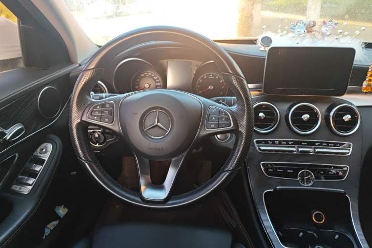 Used Mercedes-Benz C-Class 2016 C 180 L Sport Edition Steering Wheel