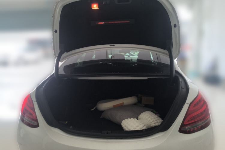 Used Mercedes-Benz C-Class 2016 C 200 Sport Edition Trunk