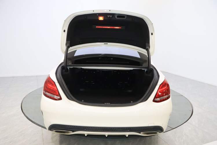Used Mercedes-Benz C-Class 2016 C 200 L Sport Edition Trunk