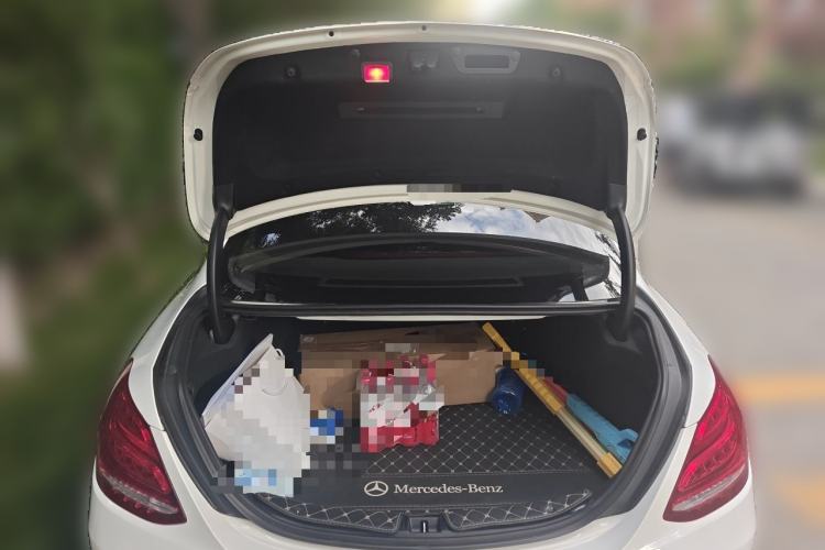 Used Mercedes-Benz C-Class 2016 C 200 L Trunk