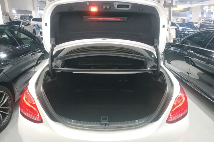 Used Mercedes-Benz C-Class 2016 C 200 L Sport Edition Trunk