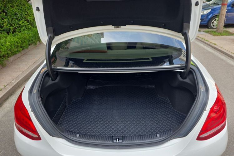 Used Mercedes-Benz C-Class 2016 C 180 L Sport Edition Trunk