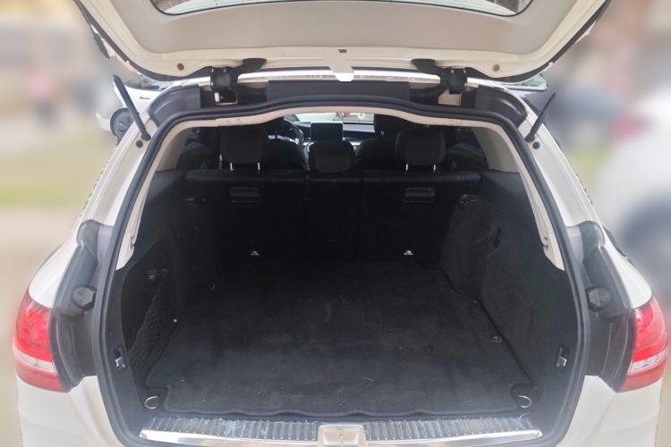 Used Mercedes-Benz C-Class 2016 C 300 station wagon Trunk