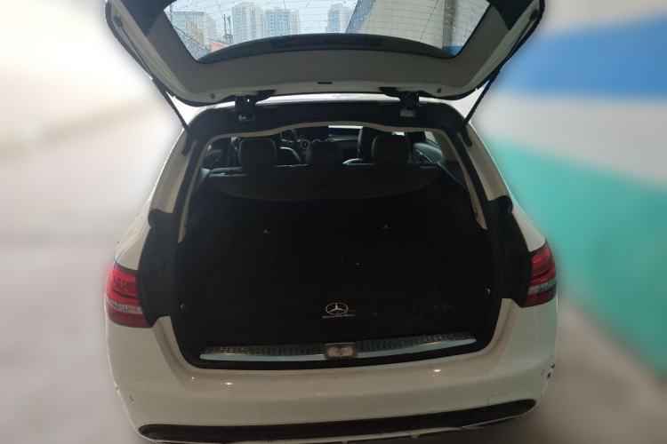 Used Mercedes-Benz C-Class 2016 C 180 Estate Trunk