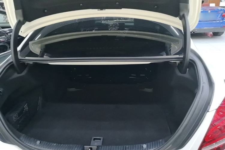 Used Mercedes-Benz C-Class 2016 C 200 Sport Edition Trunk