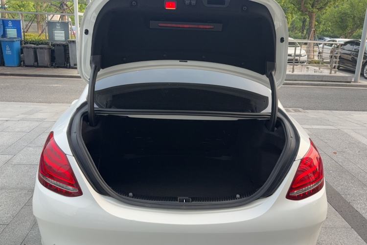 Used Mercedes-Benz C-Class 2016 C 200 Sport Edition Trunk