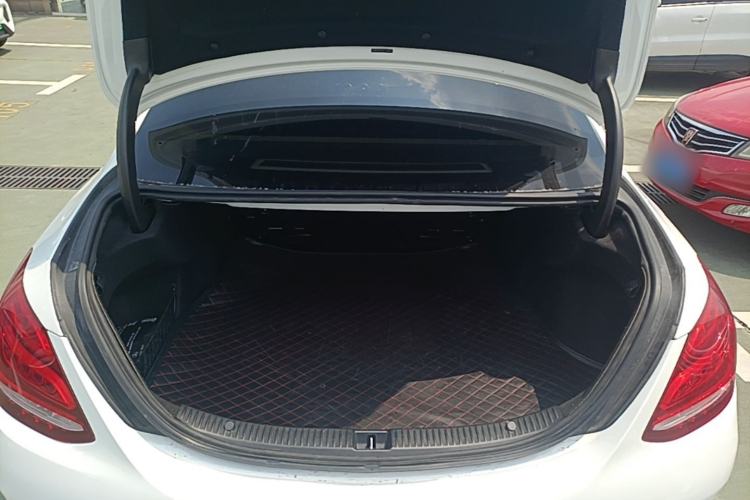 Used Mercedes-Benz C-Class 2016 C 180 L Sport Edition Trunk
