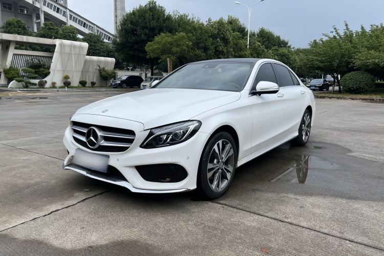 Używany Mercedes-Benz C-Class 2016 C 200 L 4MATIC Sport Edition Guazi used car, China used car export, Used car for sale, Used cars, Cheapest cars for sale
