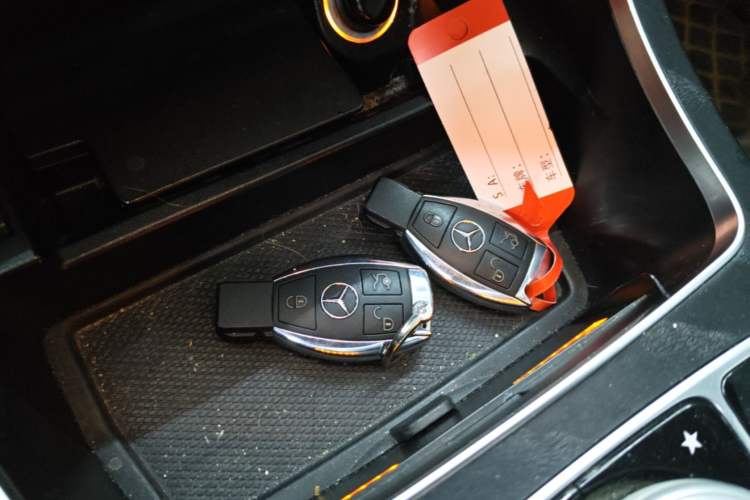 Used Mercedes-Benz C-Class 2016 C 180 L Sport Edition Vehicle Key