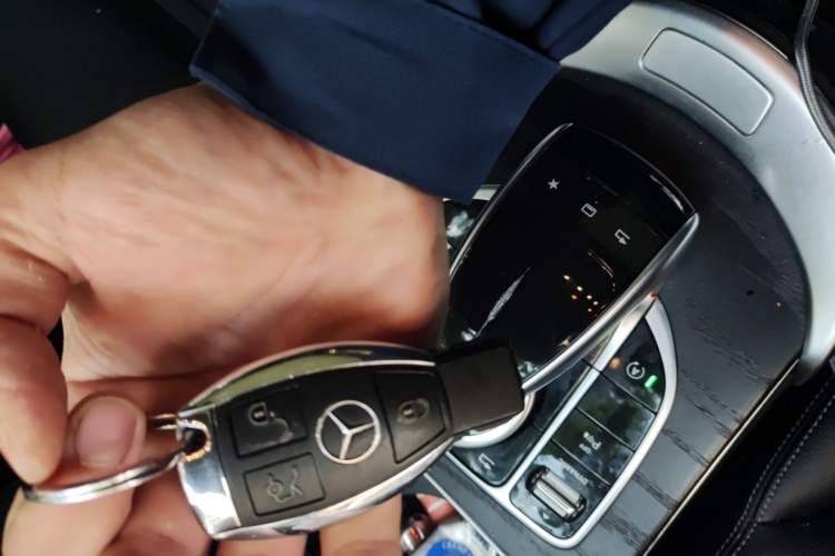 Used Mercedes-Benz C-Class 2016 C 200 L Sport Edition Vehicle Key