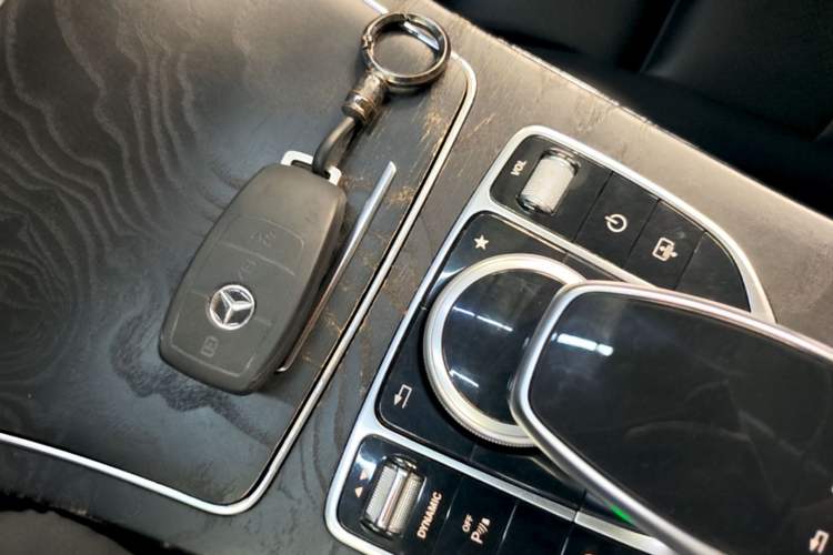 Used Mercedes-Benz C-Class 2016 C 200 L 4MATIC Sport Edition Vehicle Key