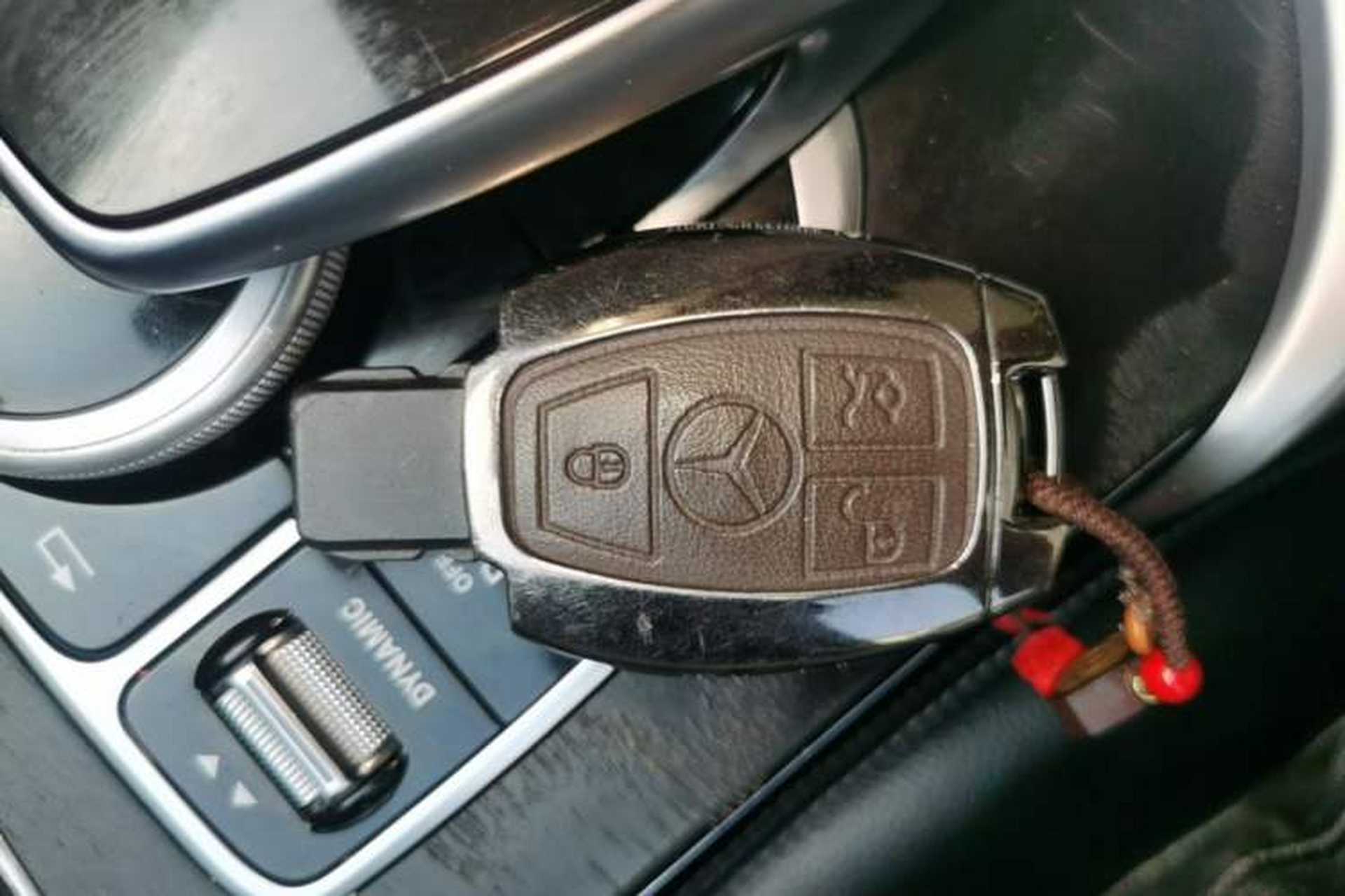 Used Mercedes-Benz C-Class 2016 C 200 L Sport Edition Vehicle Key