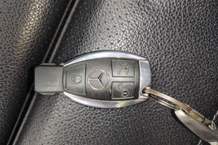 Used Mercedes-Benz C-Class 2016 C 180 L Sport Edition Vehicle Key