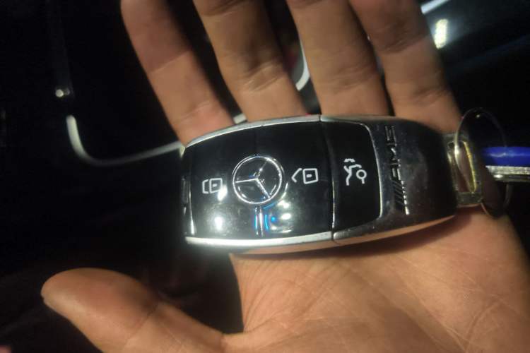 Used Mercedes-Benz C-Class 2016 C 200 4MATIC Coupe Vehicle Key