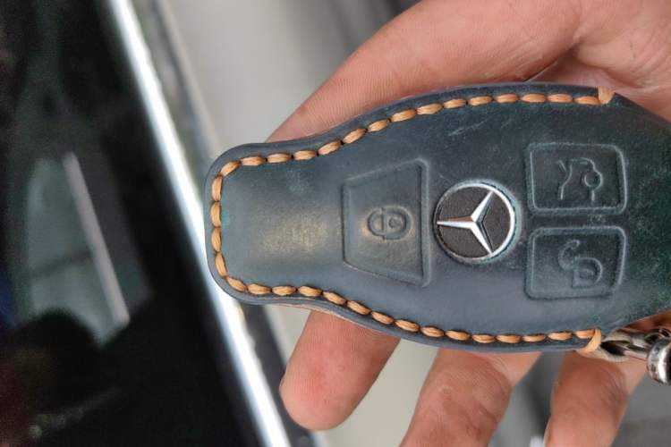 Used Mercedes-Benz C-Class 2016 C 200 L Vehicle Key