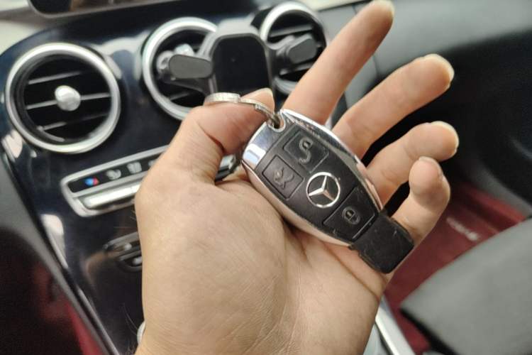 Used Mercedes-Benz C-Class 2016 C 200 Sport Edition 4MATIC Vehicle Key