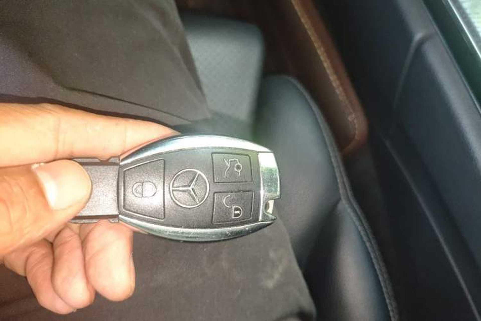 Used Mercedes-Benz C-Class 2016 C 200 L Sport Edition Vehicle Key