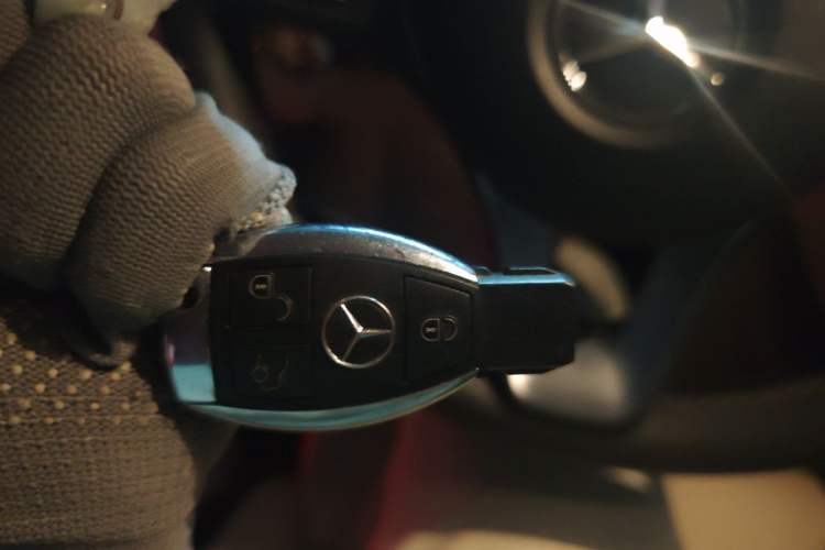 Used Mercedes-Benz C-Class 2016 C 180 L Sport Edition Vehicle Key