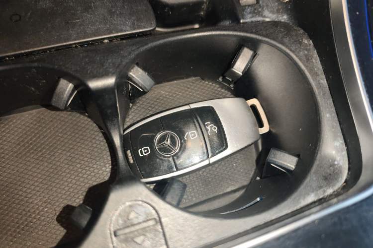 Used Mercedes-Benz C-Class 2016 C 200 Coupe Vehicle Key