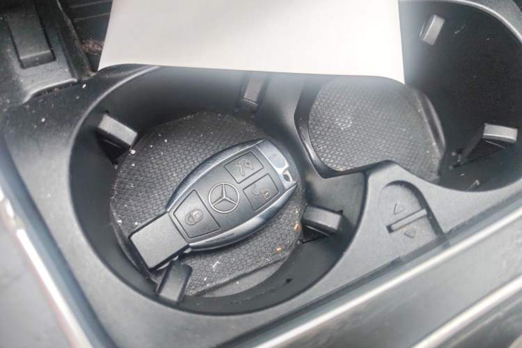 Used Mercedes-Benz C-Class 2016 C 300 station wagon Vehicle Key