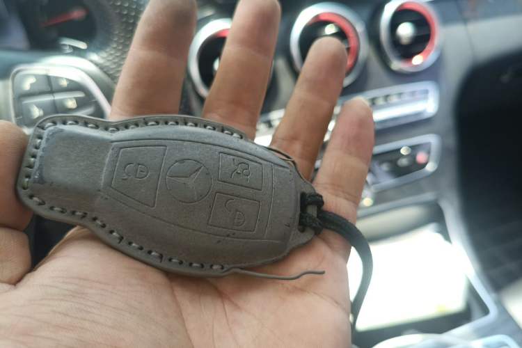 Used Mercedes-Benz C-Class 2016 C 200 L Sport Edition Vehicle Key