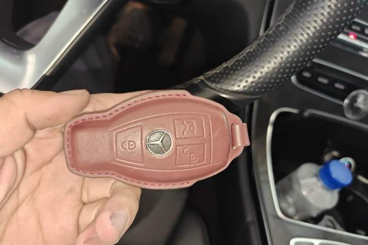 Used Mercedes-Benz C-Class 2016 C 180 L Sport Edition Vehicle Key
