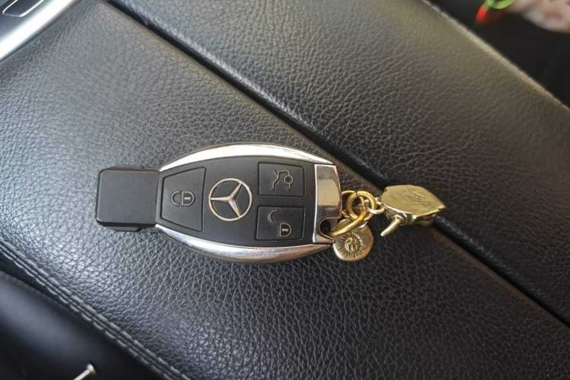 Used Mercedes-Benz C-Class 2016 C 200 L Sport Edition Vehicle Key