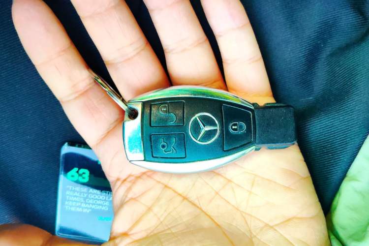 Used Mercedes-Benz C-Class 2016 C 200 Sport Edition Vehicle Key