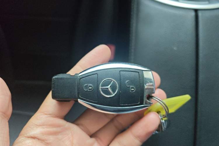 Used Mercedes-Benz C-Class 2016 C 180 Estate Vehicle Key