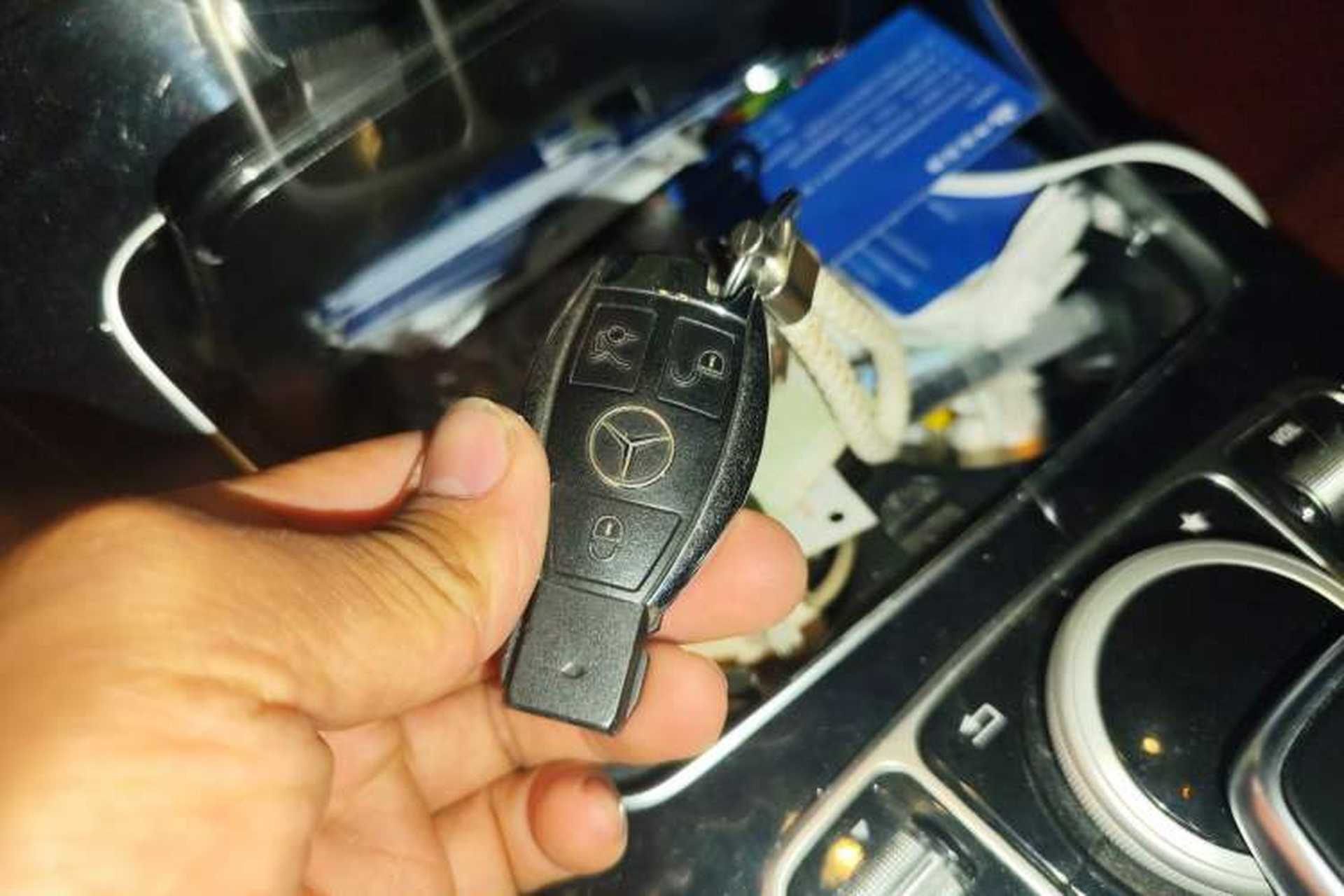 Used Mercedes-Benz C-Class 2016 C 200 Sport Edition Vehicle Key